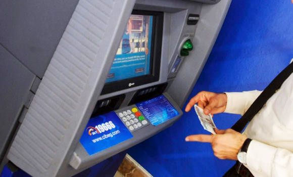 SAMA restricts credit card cash withdrawals