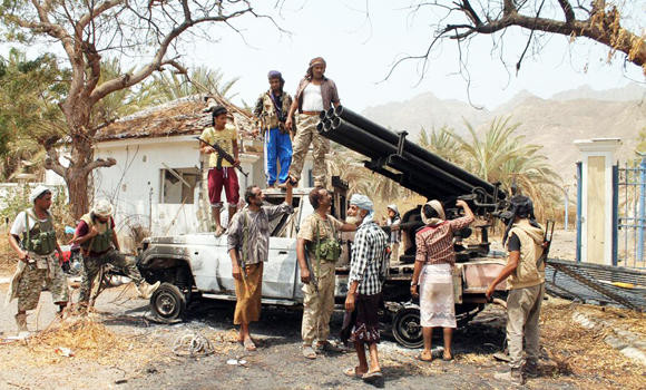 Pro-Hadi fighters recapture Yemen’s largest military base