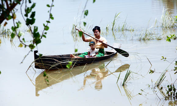 Myanmar farmers need help replanting rice after floods: UN