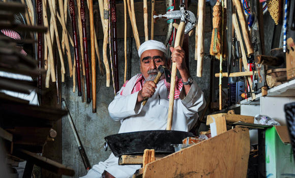 300 Saudis trained in tiling, carpentry