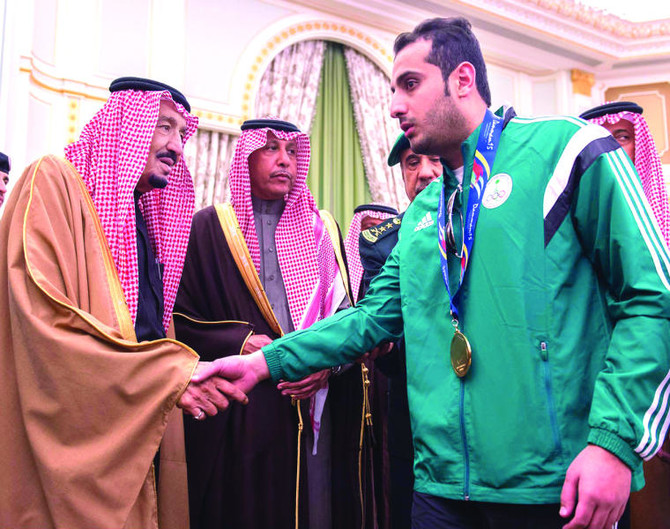 King Salman commends athletes for achievements