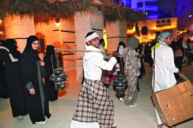 Actors bring back Jeddah’s past at festival