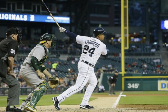 Cabrera homers lift Tigers over Oakland