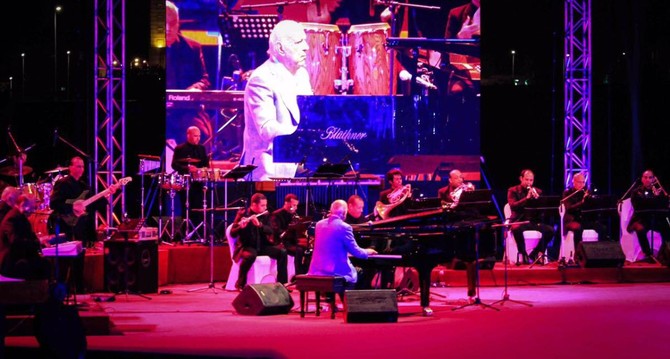 Egyptian composer Omar Khairat dazzles hundreds of music lovers in KSA