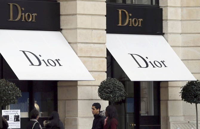 dior store