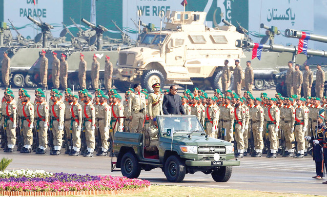 Pakistan holds impressive military parade on National Day