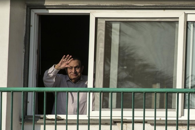 Hosni Mubarak, symbol of dashed hopes, goes free