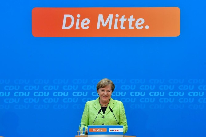 Merkel flies high in poll test as ‘Schulz effect’ fizzles