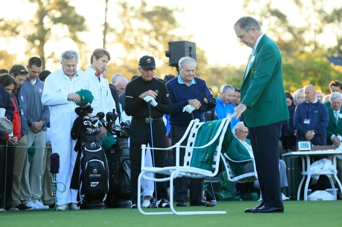 A somber tribute to Arnold Palmer as Masters begins