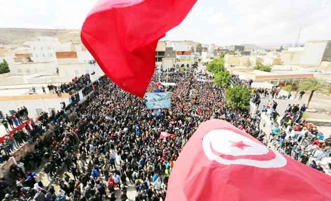 General strike over jobs hits Tunisia city