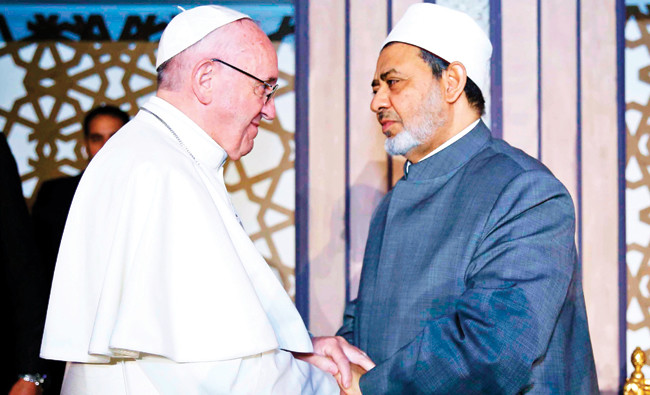 Pope Francis denounces barbarity during Egypt visit, preaches tolerance