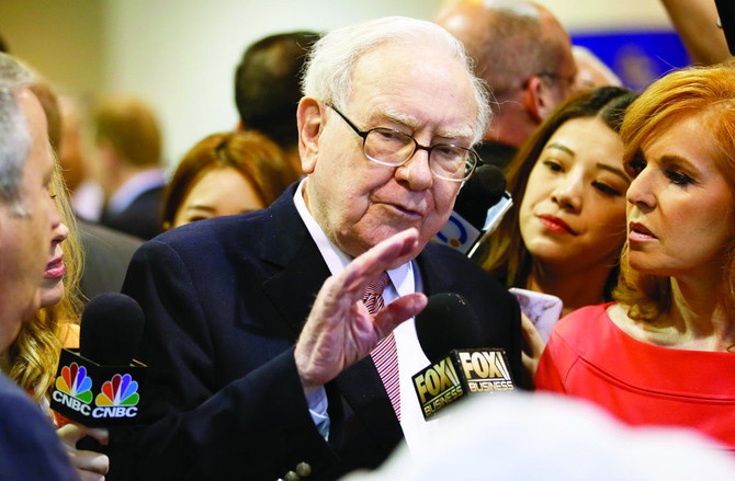 Buffett: United made ‘terrible mistake’ with dragged passenger —  CNBC