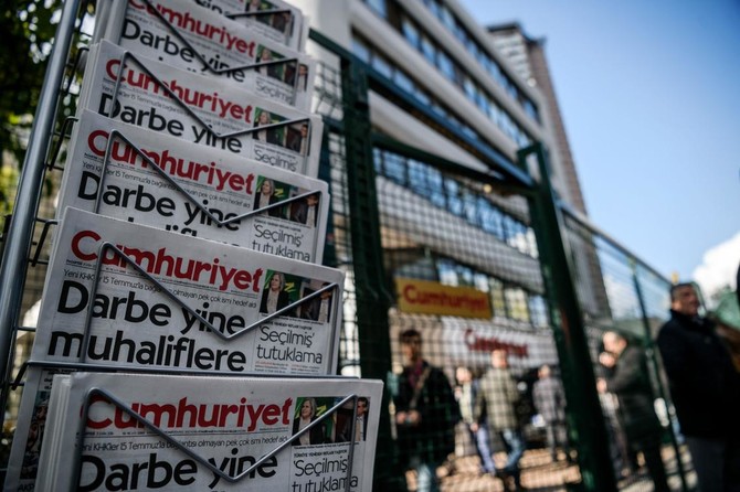 Turkey Detains Online Editor In Chief Of Opposition Daily Arab News 