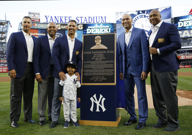 Derek Jeter extends hitless streak to 9 at-bats in Yankees' 3-2 loss over  Orioles.