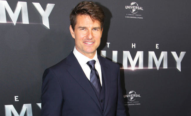 Tom Cruise says Top Gun 2 in the works