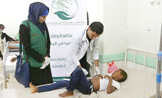 KSRelief delivers first shipment of drugs to treat Yemen cholera epidemic