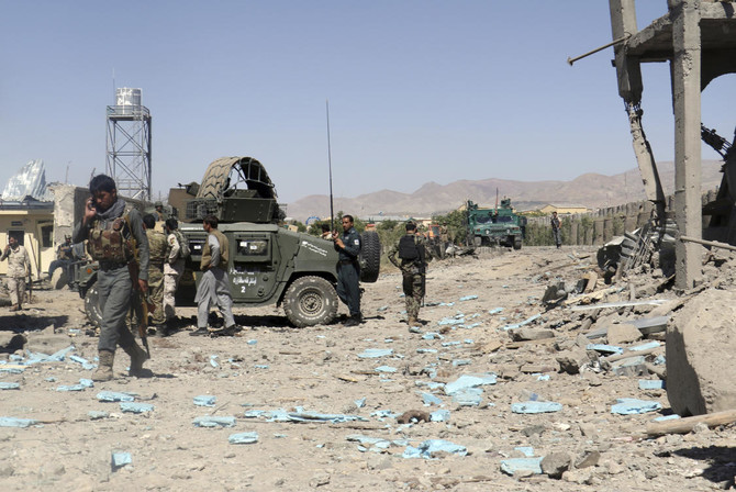 Afghan official says Taliban kill 10 police