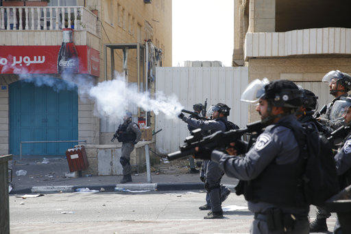 Violence over Jerusalem holy site leads to 6 deaths