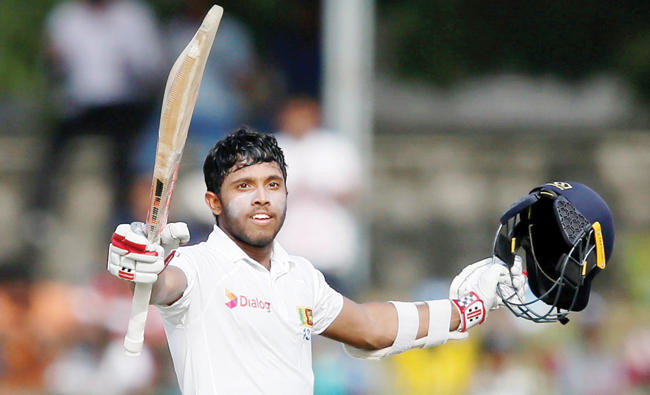 Mendis hits defiant ton but India on top in second Test