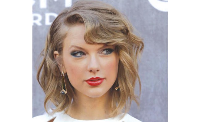 Judge throws out DJ’s suit against Taylor Swift