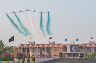 Saudi Hawks Perform In Islamabad | Arab News