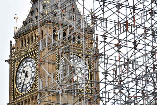 Britain s Big Ben falls silent for four years of renovation work