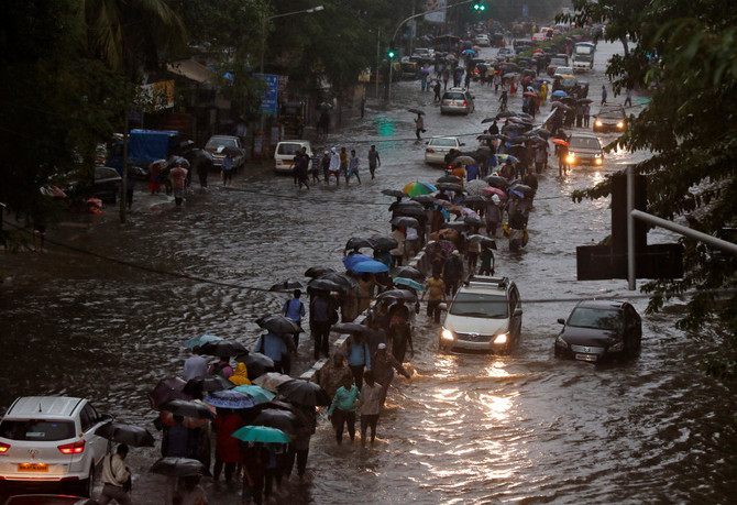 Heavy rains kill five in India’s financial hub