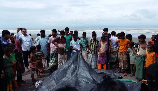 17 Rohingya, including children, drown fleeing Myanmar