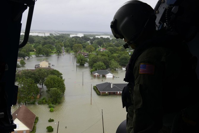 Harvey horror Shivering girl 3 clinging to drowned mom Arab News