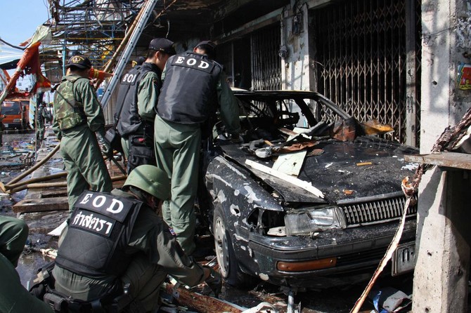 Roadside bombs wound 20, kill soldier in Thailand’s troubled south