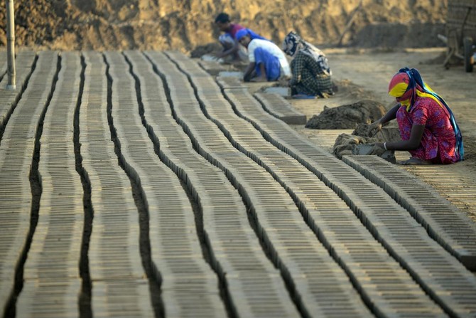 Indian brick workers treated ‘worse than slaves’: NGO