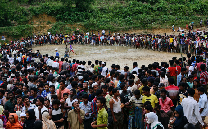 Myanmar protesters try to block aid shipment to Muslim Rohingya