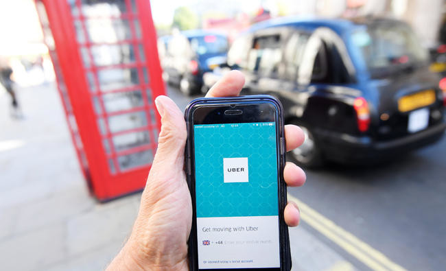 Londoners in quandary over loss of Uber