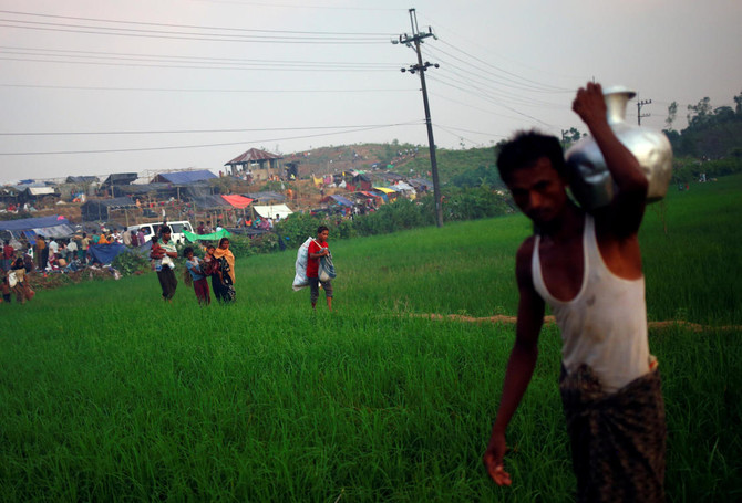 Bangladesh imposes mobile phone ban on Rohingya refugees