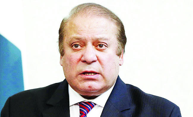 Sharif returns to Pakistan, scotching opposition speculation