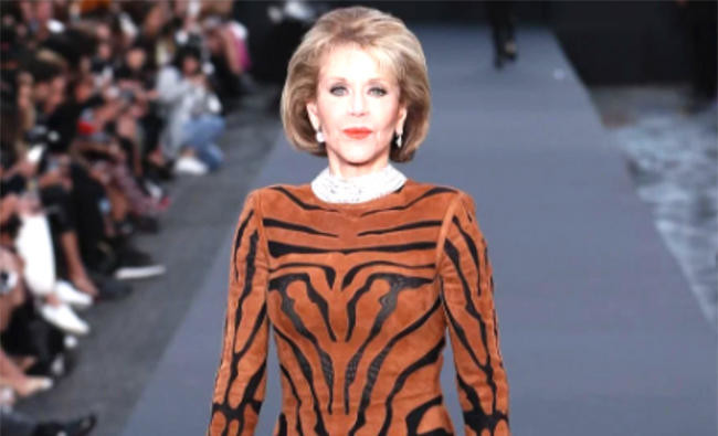 Fonda, Mirren make star turns as fashion models for L’Oreal