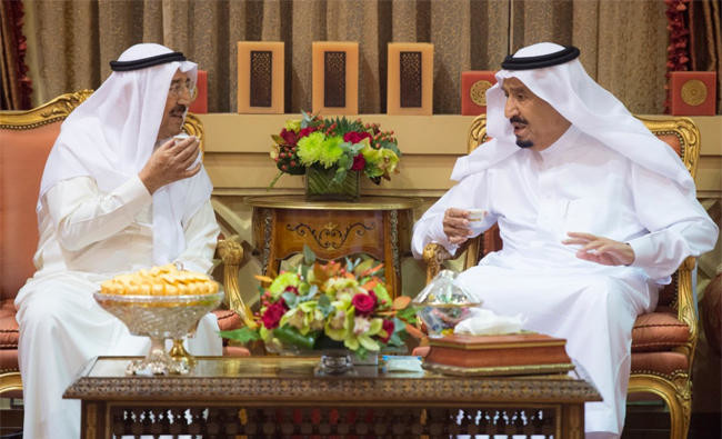 King Salman receives Emir of Kuwait