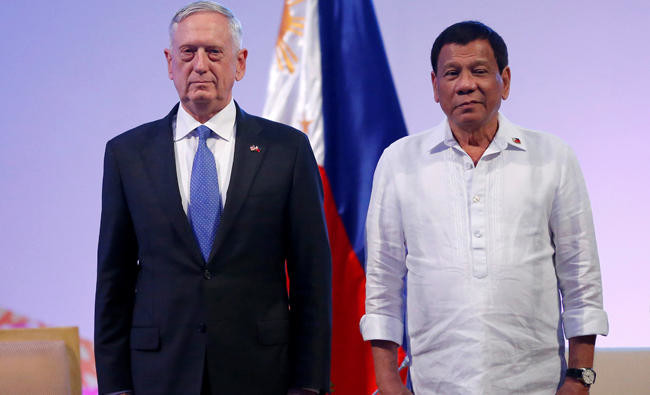 Mattis praises Philippine army on winning fight in Marawi without rights abuse