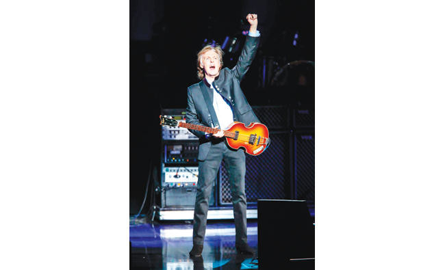 Paul McCartney lifts spirits in quake-hit Mexico