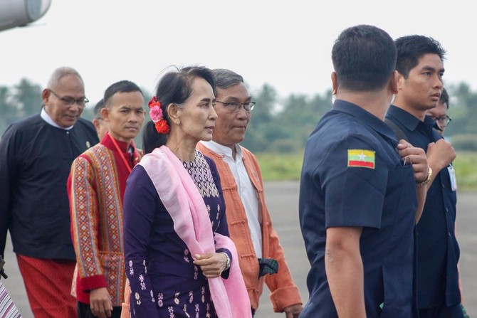 Myanmar S Suu Kyi Visits Troubled Rakhine Border District Arab News