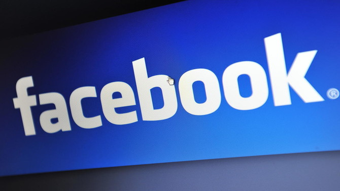 Facebook trials new system to stop intimate photos being posted by angry exes