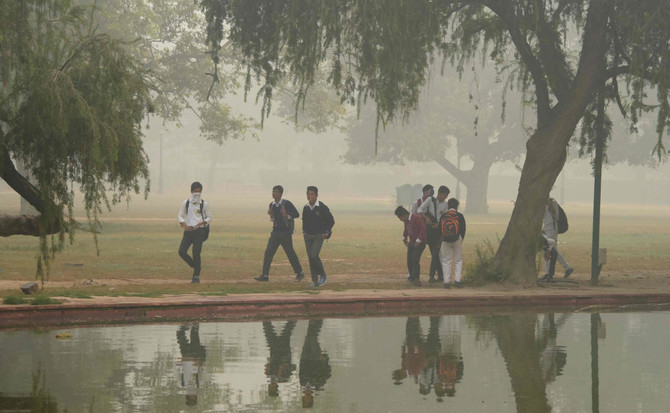 Thousands Of Schools Close As Smog Envelopes India, Pakistan | Arab News