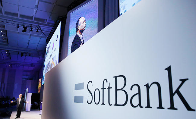 Uber seals multibillion-dollar investment from Softbank  Arab News