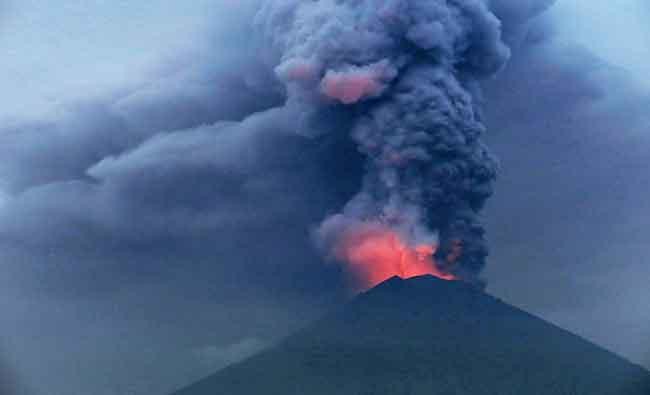 Indonesia orders immediate evacuation as highest alert issued for Bali volcano