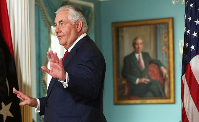 Tillerson says reports Trump wants him out ‘laughable’