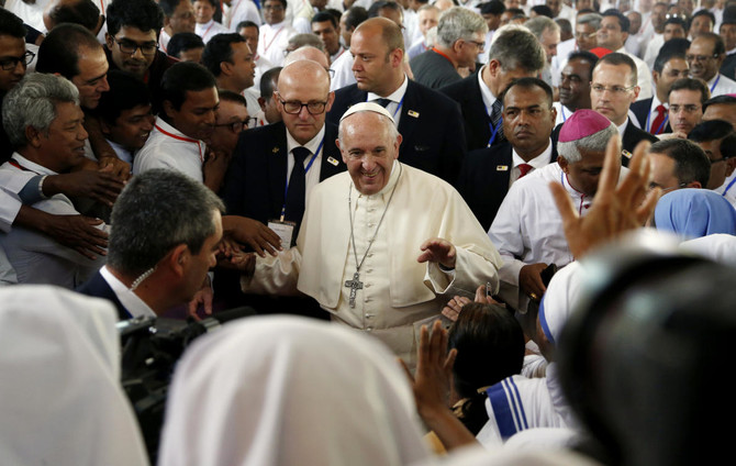 Pope Francis Wraps Up Asia Trip After ‘Rohingya’ Acknowledgment | Arab News