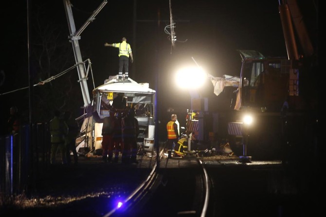 France stunned by deadly school bus crash