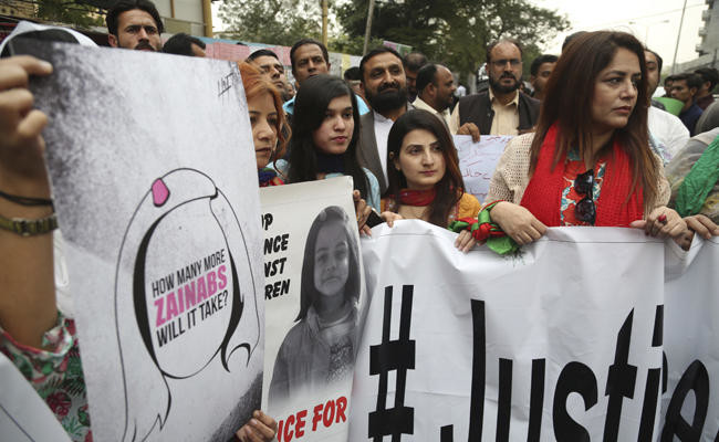 650px x 400px - Celebrities call for #JusticeforZainab to end girls' rape and murder in  Pakistan | Arab News