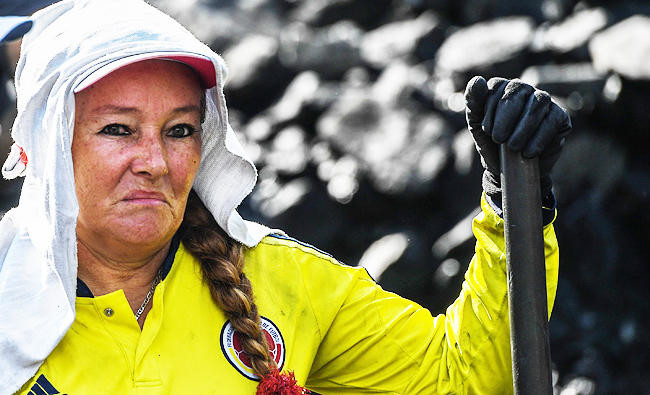 Women of Colombia’s emerald mines shine after smashing taboo