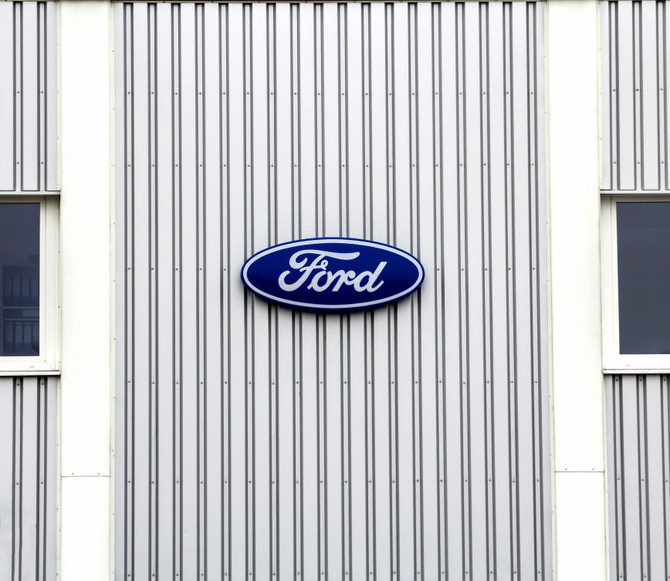 Ford plans $11 billion investment, 40 electrified vehicles by 2022